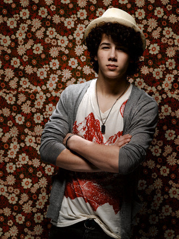 zac efronadam lambertmegan foxnkotbbrokencydeparamore awsome people